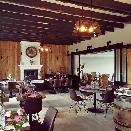 Auberge Saint-Jean Villequier-Aumont Buitenkant foto