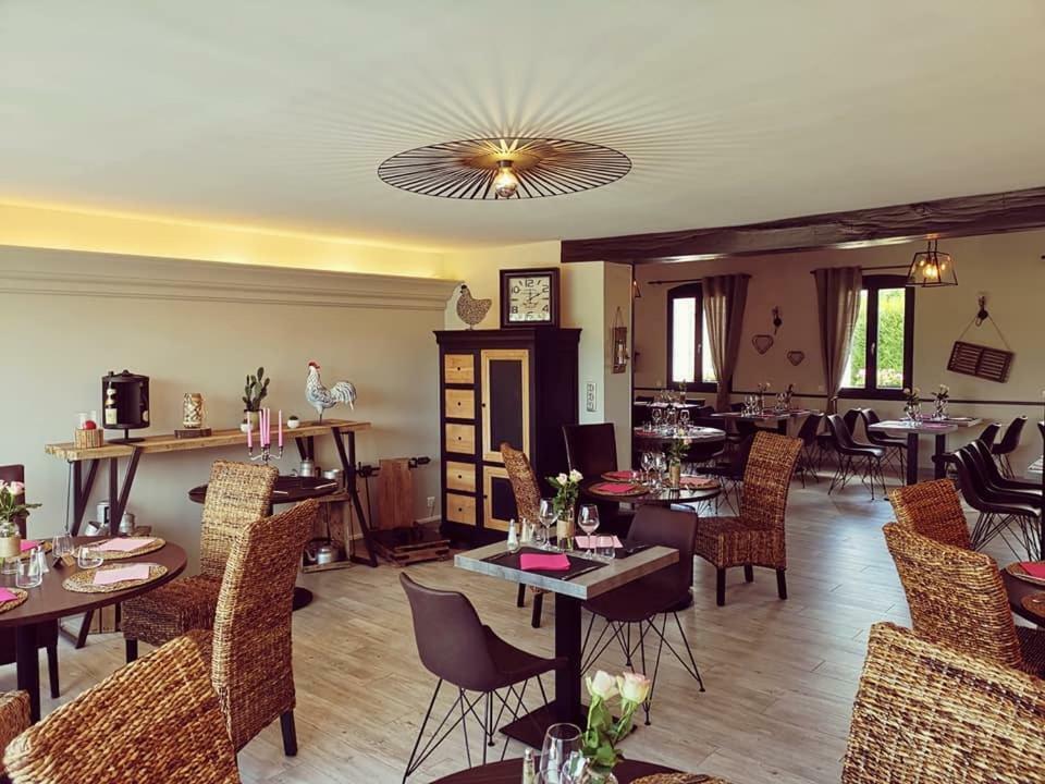 Auberge Saint-Jean Villequier-Aumont Buitenkant foto